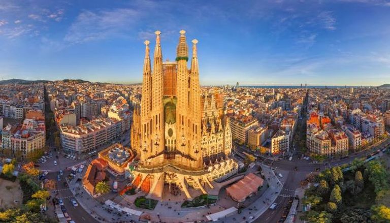 زار  أكثر من 34 مليون سائح برشلونة في 2016