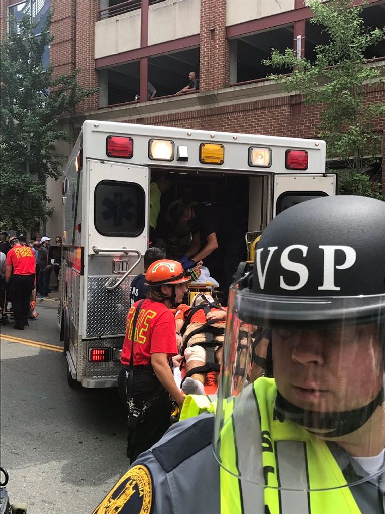 مظاهرات اليمين المتطرف في فرجينيا - رويترز