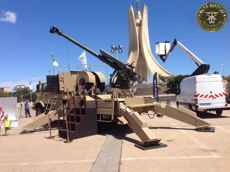 "الغرابة رئيس حسان باربيار 807"