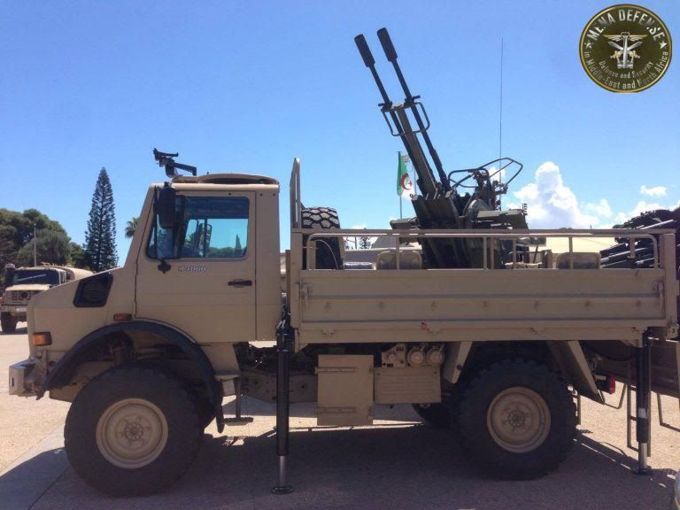 "الغرابة رئيس حسان باربيار 807"