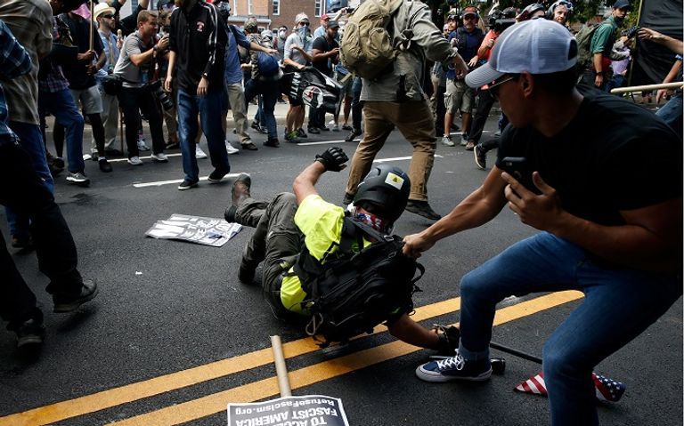 مظاهرات أمريكية ضد العنف والكراهية - رويترز