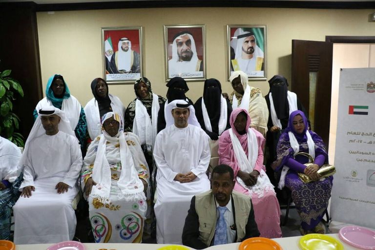 وداع وفد الحجاج السودانيين المبتعثين من قبل مؤسسة "زايد الخيرية"