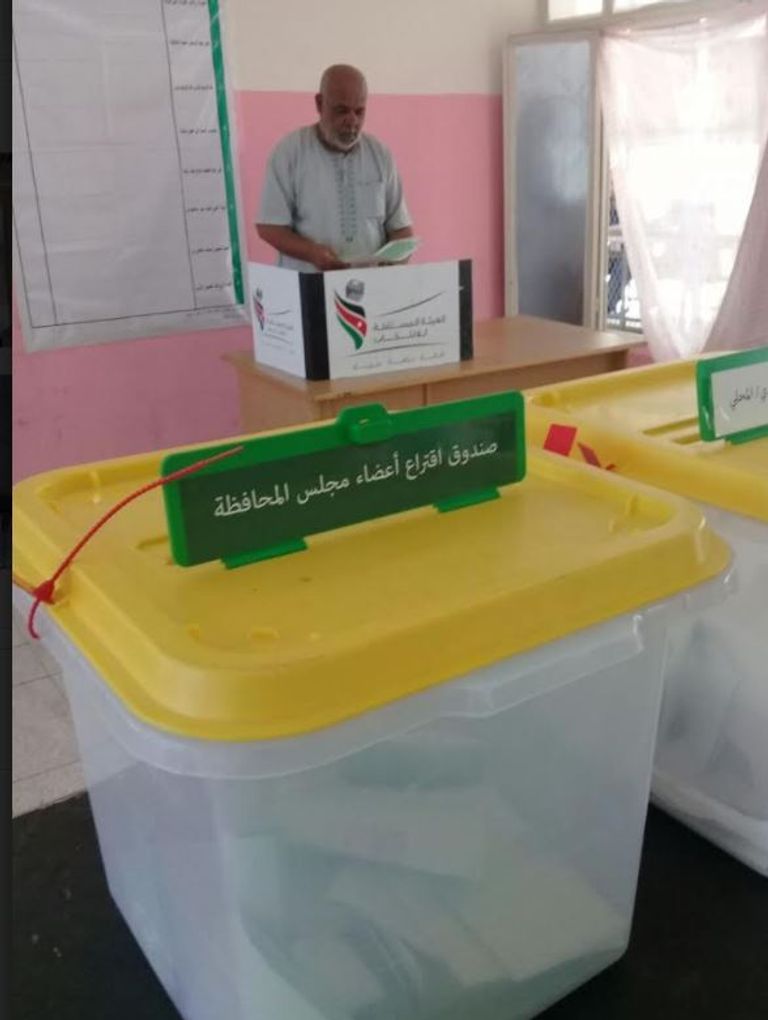 الأردنيون ينتخبون ممثليهم في البلديات ومجالس المحافظات