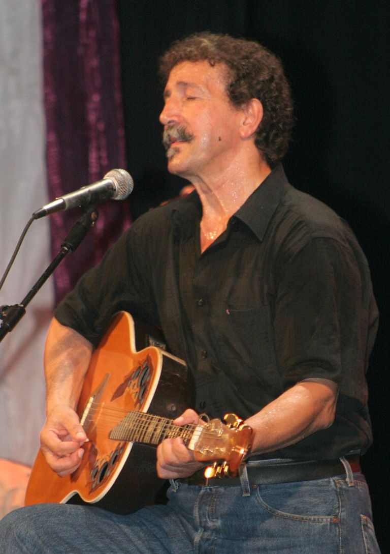 آيت منقلات فرق الموسيقى الأندلسية