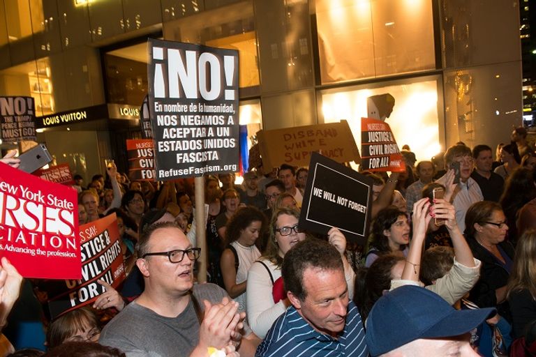 مظاهرات ضد ترامب فى نيويورك - رويترز