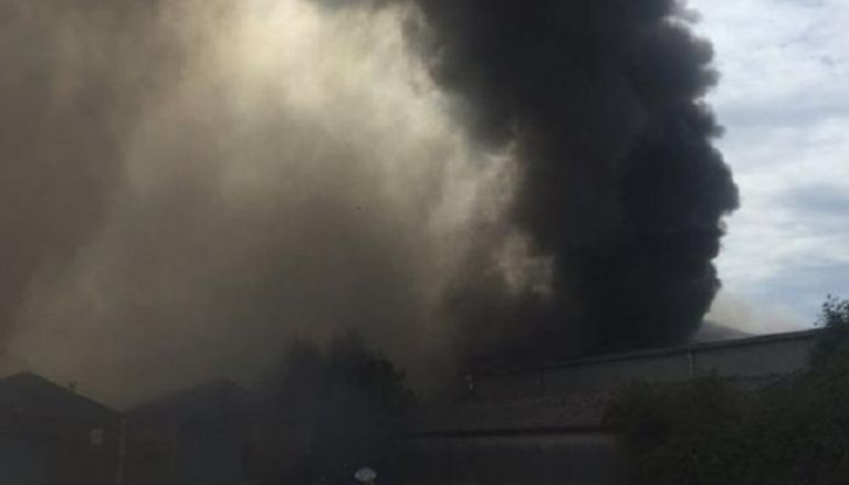حريق في إحدى حظائر الطائرات بمطار ساوثند