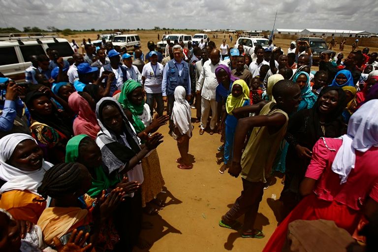 فيليبو جراندي خلال جولته بمخيم لاجئي جنوب السودان