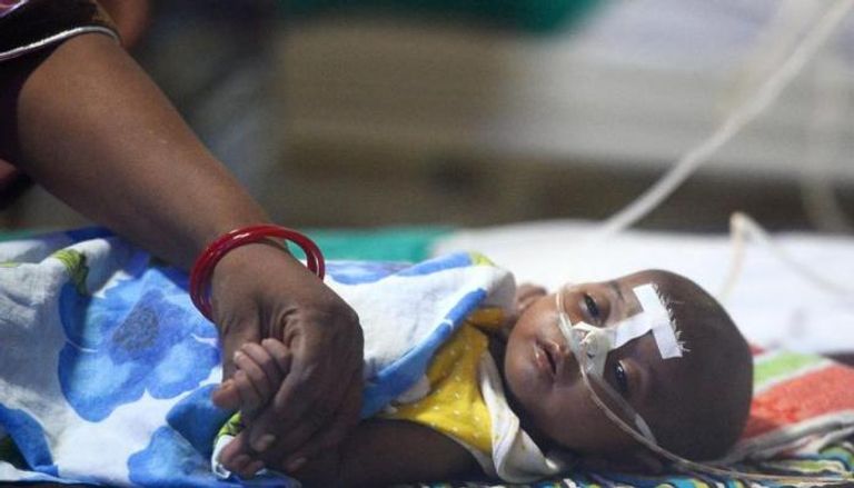 طفل داخل مستشفى جوارخبور الهندي