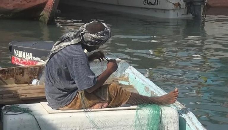 صورة أرشيفية لصياد يمني