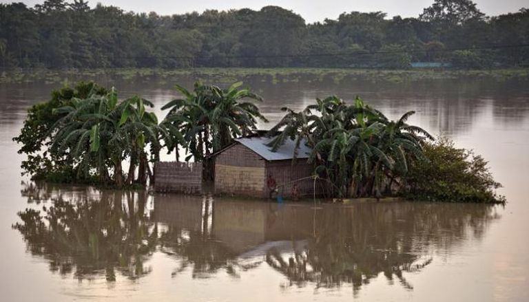 الفيضانات تجتاح منطقة جنوب آسيا - رويترز