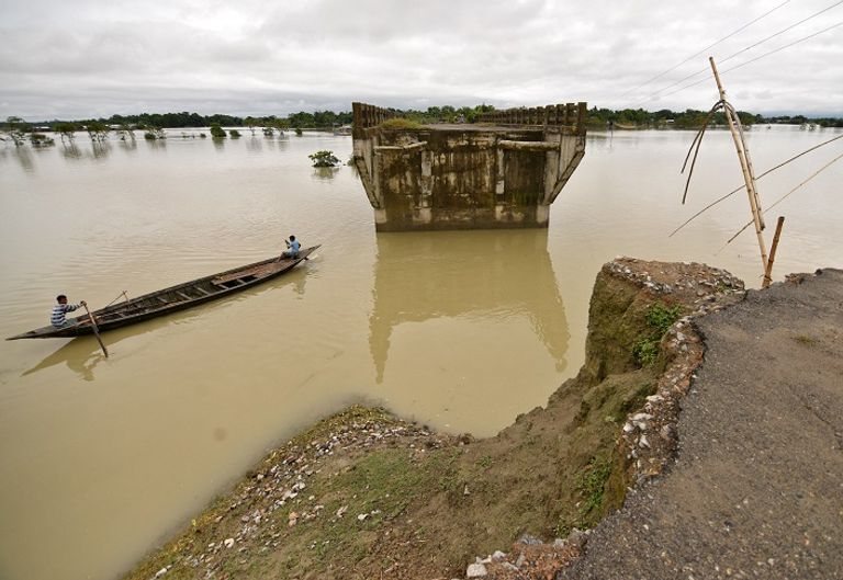 الفيضانات تجتاح منطقة جنوب آسيا - رويترز
