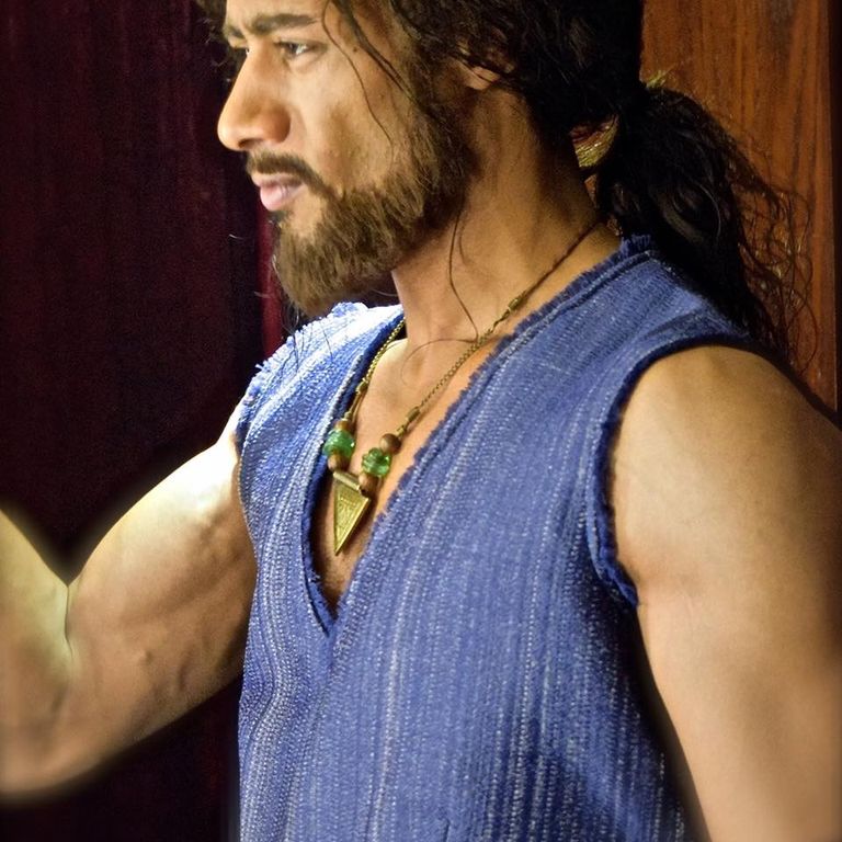 بوستر فيلم الكنز لمحمد رمضان