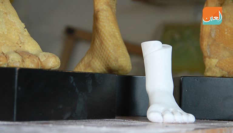 شمع العسل يجسد معاناة الفلسطينيين في غزة‎