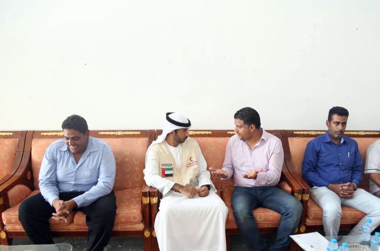 الهلال يوقع اتفاقية لحفر بئري مياه بحضرموت