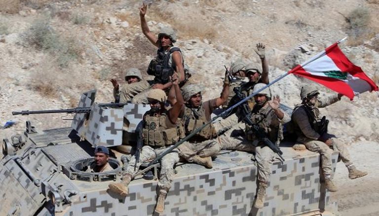الجيش اللبناني يواصل المعركة ضد داعش - رويترز