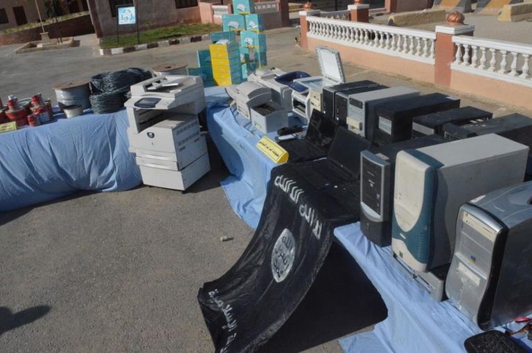 جانب من عمليات الجيش المصري ضد الإرهاب بشمال سيناء