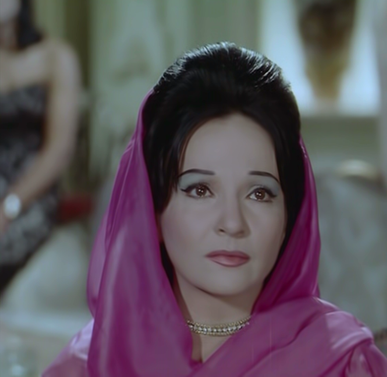 الفنانة الكبيرة شادية