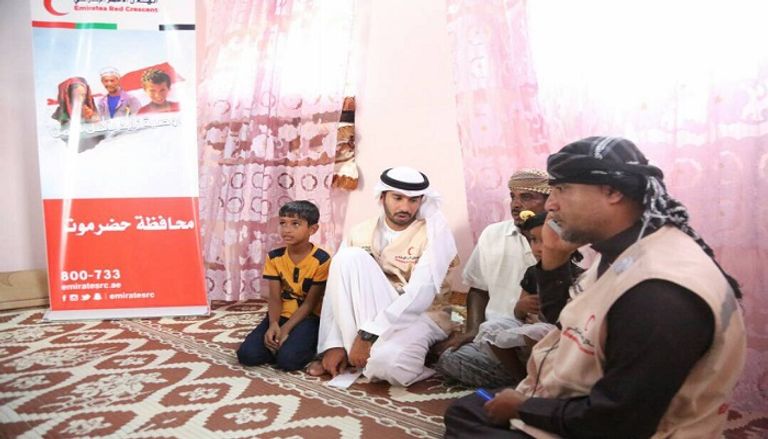 "الهلال الأحمر الإماراتي" تدشن حملة "وصية زايد بأهل اليمن" في حضرموت