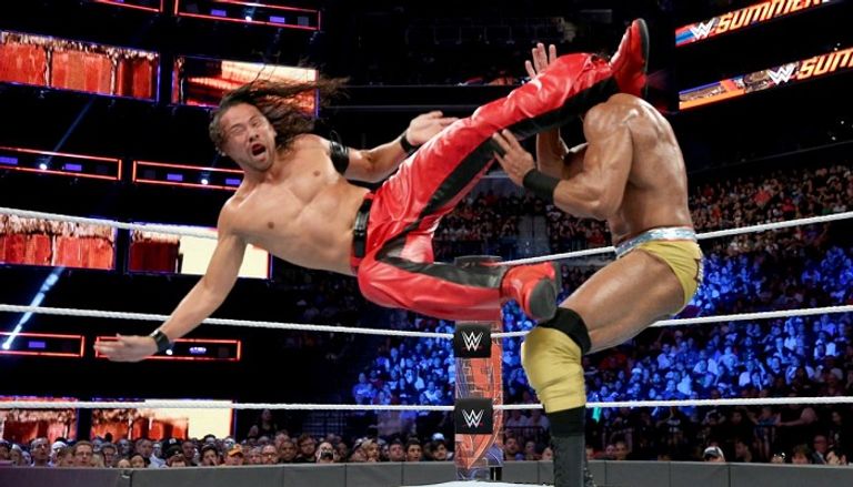 جيندر ماهال يهاجم شينسكي ناكامورا