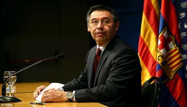 جوسيب ماريا بارتوميو رئيس برشلونة الإسباني