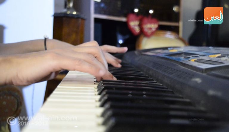 أول عازف "بان فلوت" بالعالم العربي