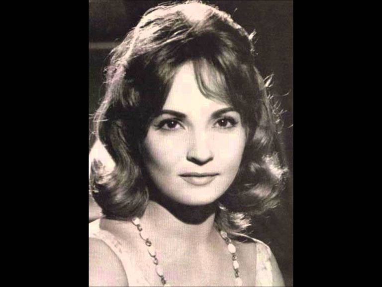 الفنانة شادية