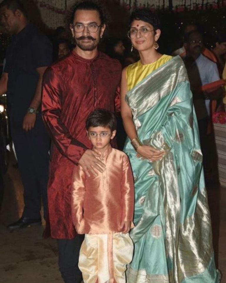 بالصور.. نجوم بوليوود يجتمعون للاحتفال بعيد غانيشا