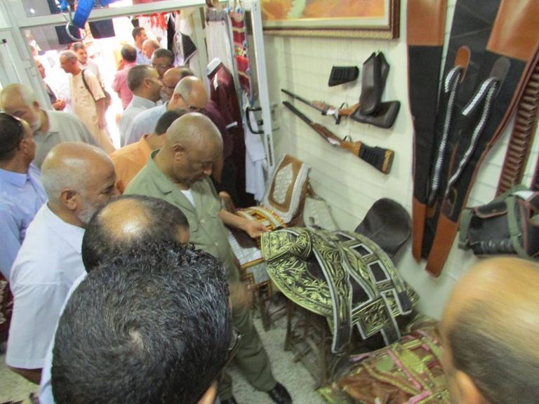 الجزائريون يستعدون لعيد الأضحى بتظاهرة "الموسْ البوسْعادي"