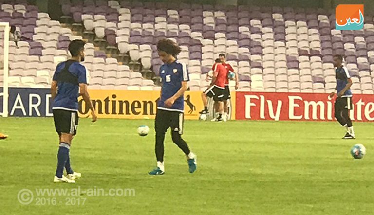 منتخب الإمارات يؤدي تدريبه الأخير