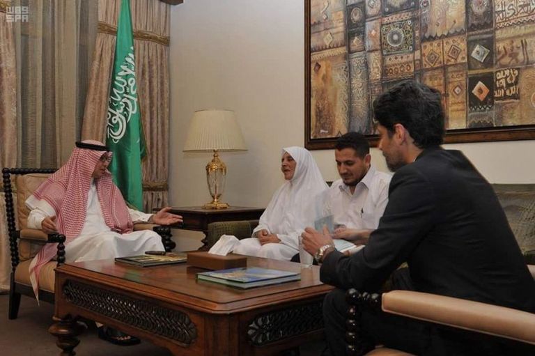 السعودية تحقق أمنية مسنة لبنانية مريضة بالسرطان بأداء الحج