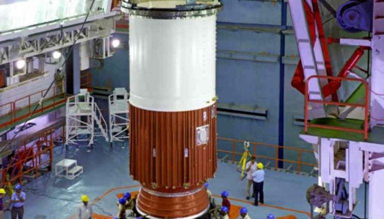 الهند تطلق قمر صناعي للملاحة الجوية
