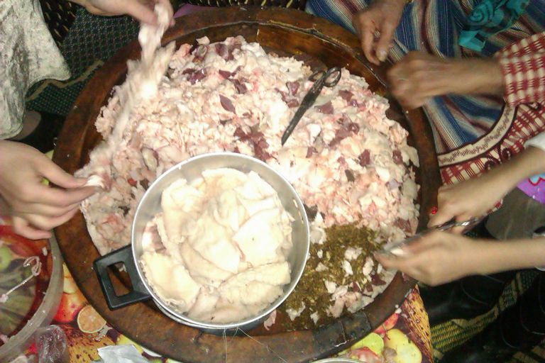 "البَكْبُوكة" "العُصْبان" "البولْفَافْ" أكلات الجزائريين في عيد الأضحى