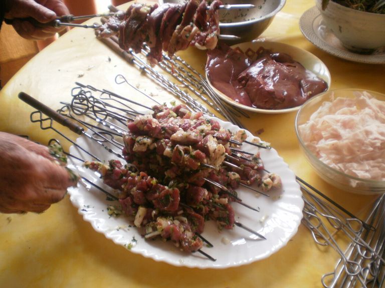 "البَكْبُوكة" "العُصْبان" "البولْفَافْ" أكلات الجزائريين في عيد الأضحى