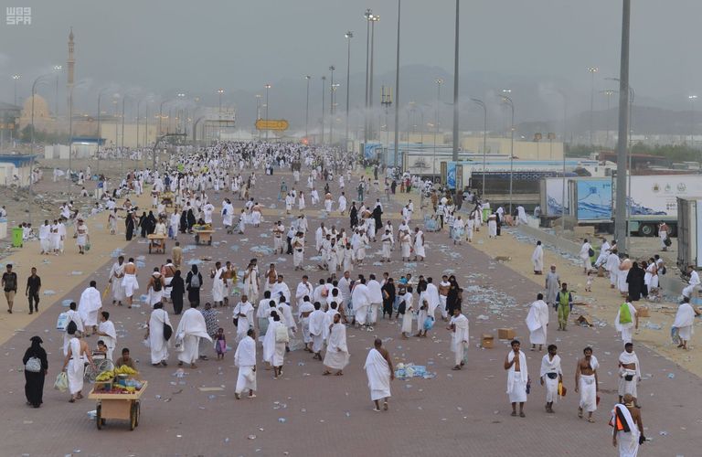 حجاج بيت الله الحرام