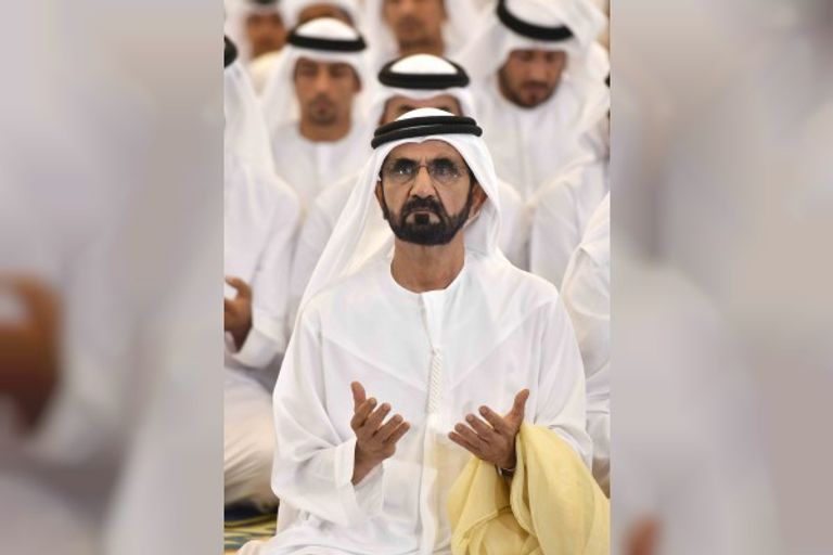الشيخ محمد بن راشد يؤدي صلاة عيد الأضحى في مسجد الشيخ راشد بن سعيد في زعبيل