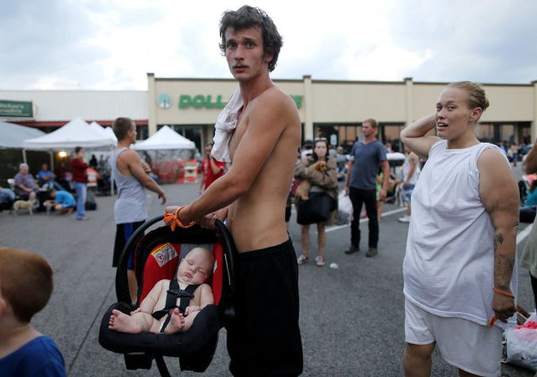 إنقاذ الآلاف من سكان تكساس