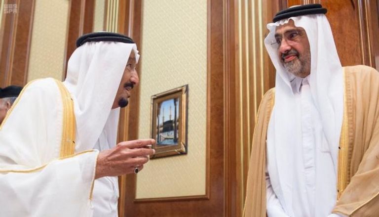 الملك سلمان يستقبل الشيخ عبدالله بن علي آل ثاني