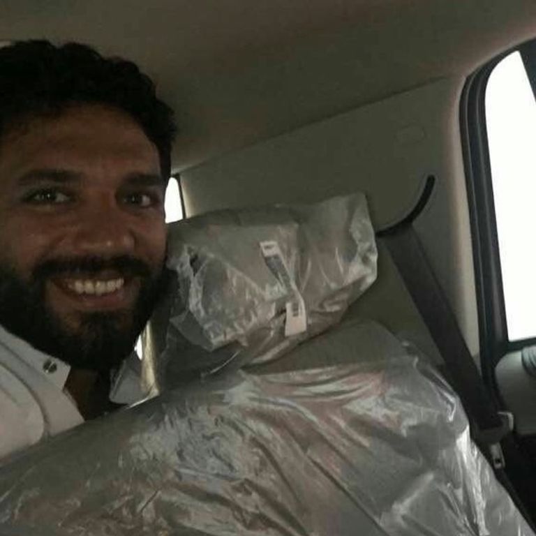 دنيا وإيمي سمير غانم وحسن الرداد في الحج