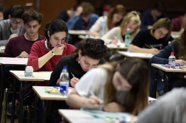 قضاء سنوات أطول في التعليم قد يقلل خطر الإصابة بأمراض القلب