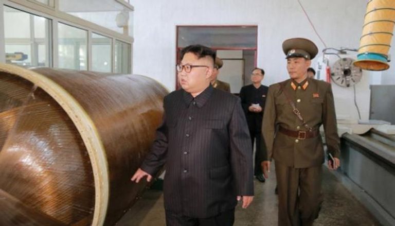 زعيم كوريا الشمالية بمعهد المواد الكيماوية - أرشيفية