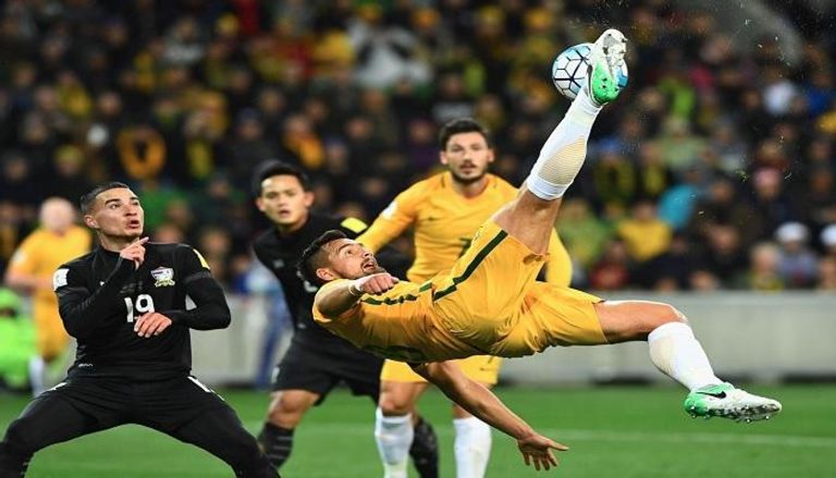 أستراليا تفوز بصعوبة ولا بديل للسعودية عن الانتصار على اليابان