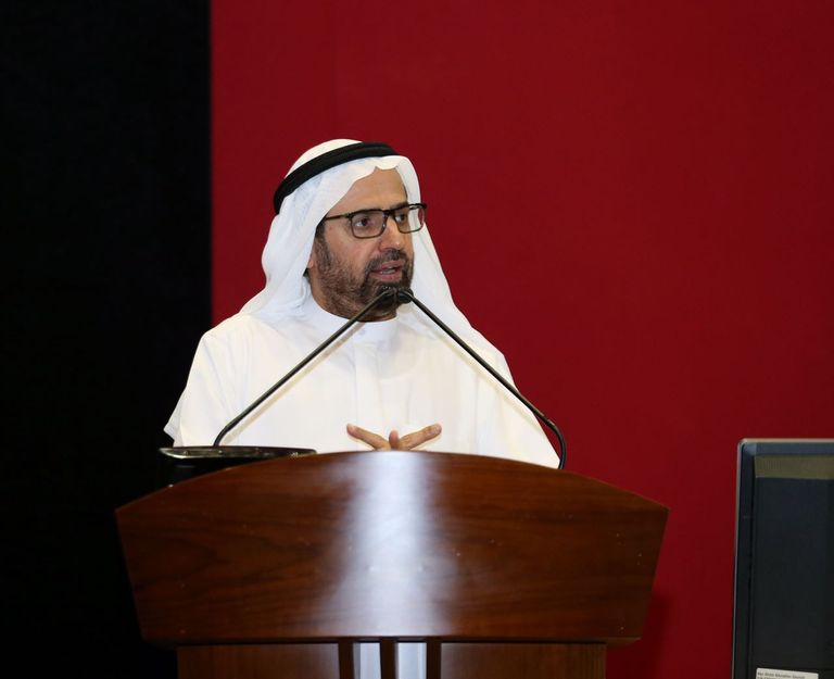 •	جانب من تدريبات أسبوع التنمية المهنية بأبوظبي