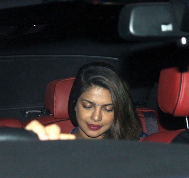 بريانكا شوبرا مع كبير نجوم بوليوود ديليب كومار