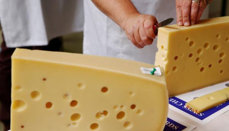 استهلاك كميات كبيرة من الجبن قد يكون مفيدا لصحة الإنسان