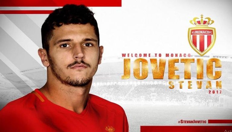 إشبيلية: راتب يوفيتيتش الكبير وراء فشل ضمه