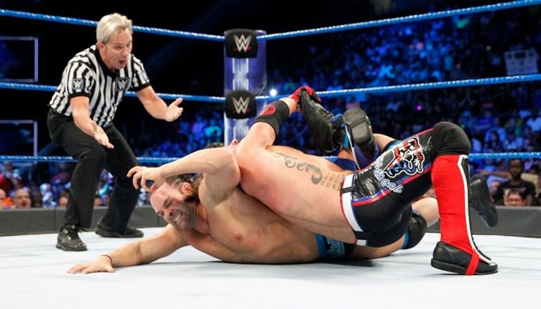 إيه جيه ستايلز يحتفظ ببطولة الولايات المتحدة