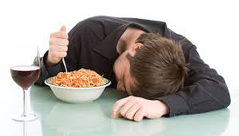 تؤثر بعض الأطعمة سلبا على عمق النوم 