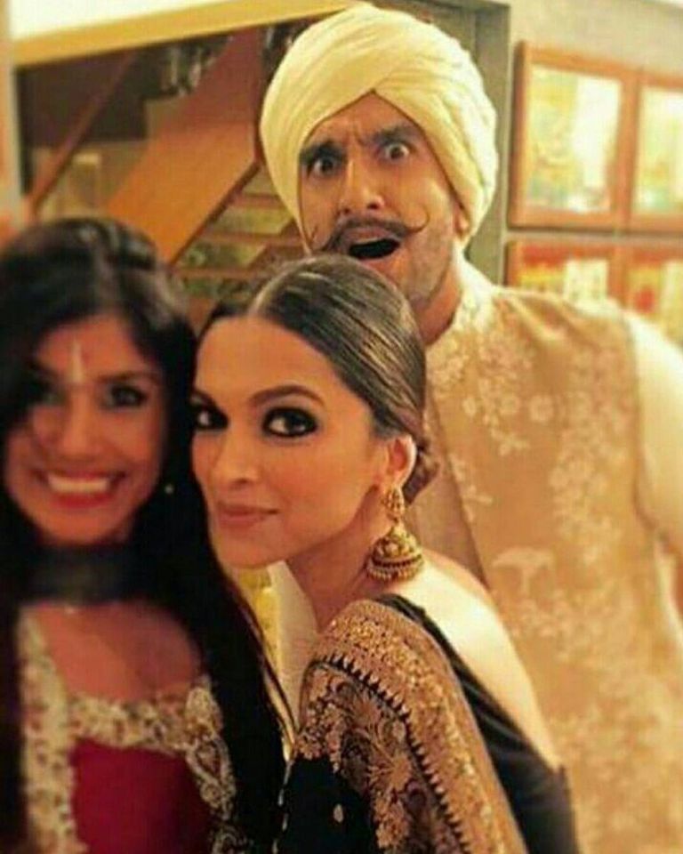 شاهد كابور ينشر صورا من عيد ميلاد زوجته