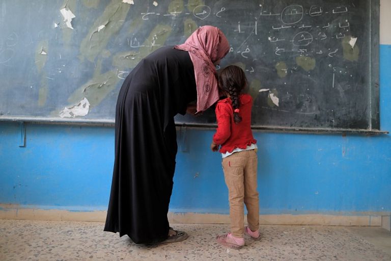 أطفال الرقة في المدارس - أ. ف. ب