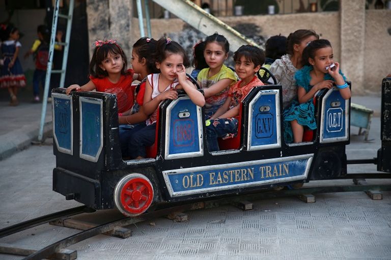 أطفال الرقة في المدارس - أ. ف. ب